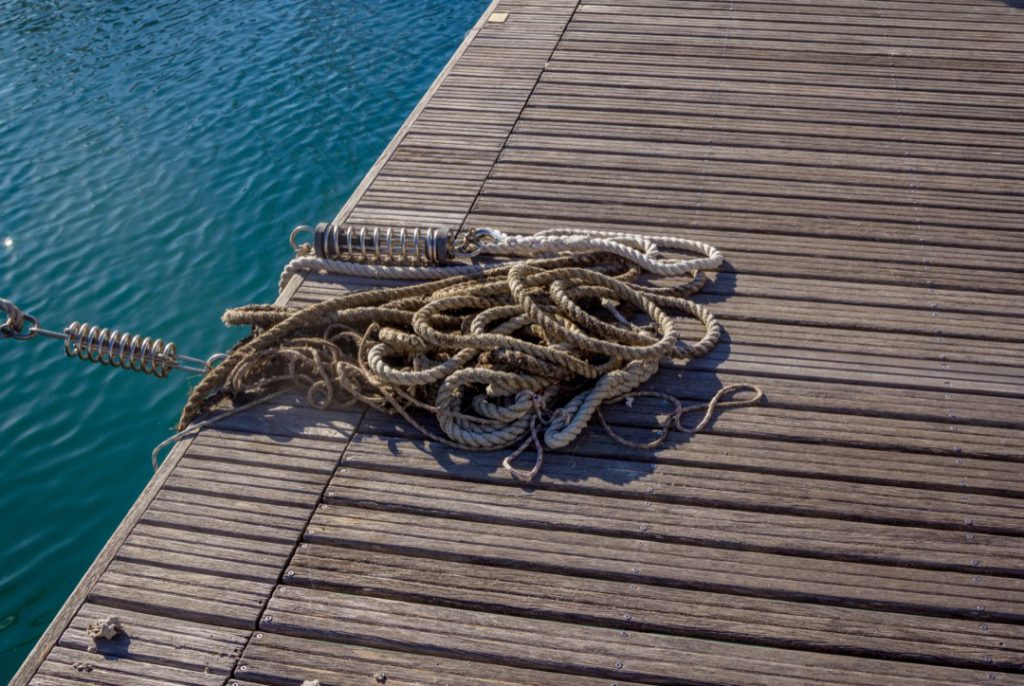 Dock with rope useRef